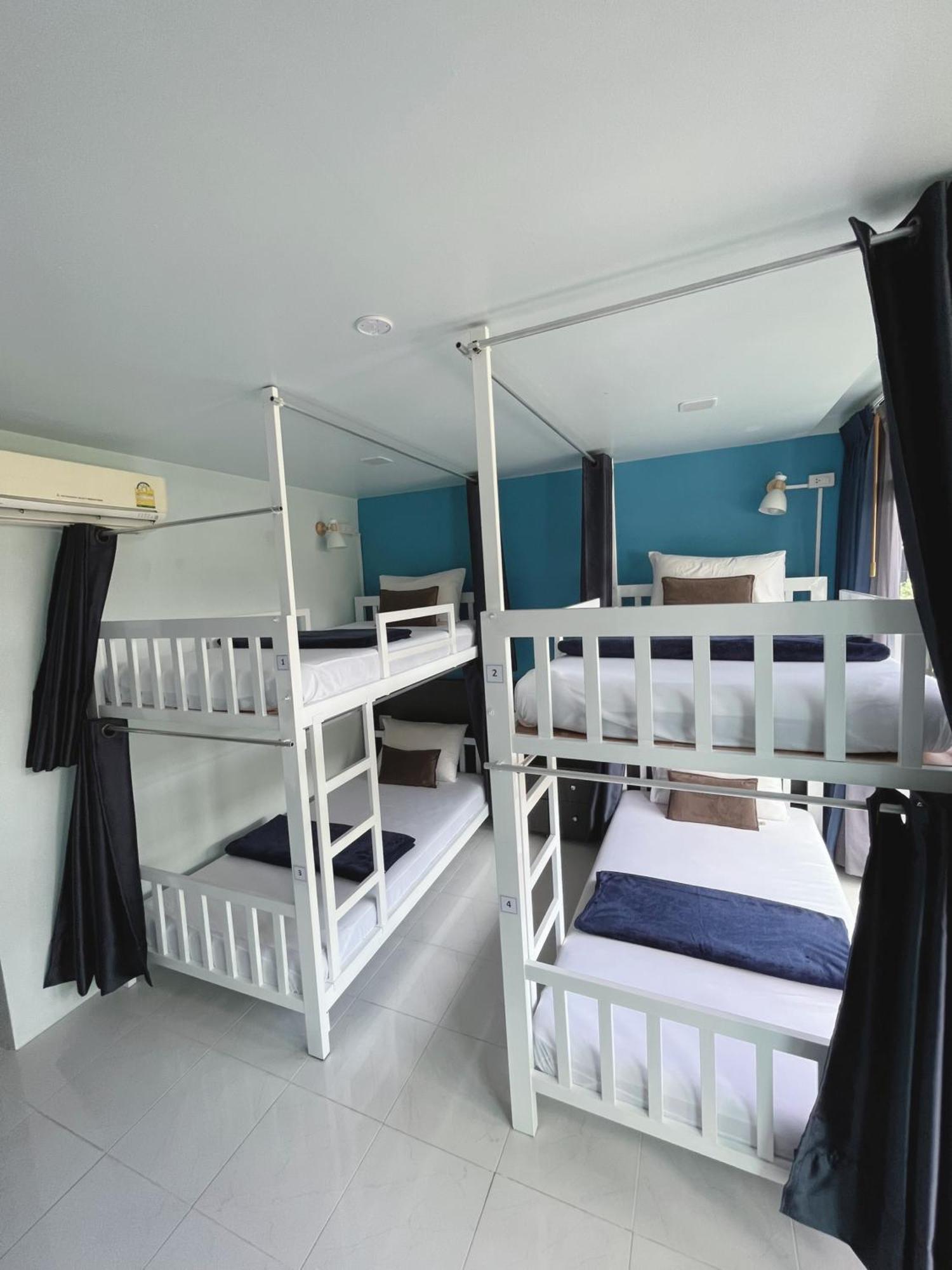 Dee Dee Sea Front Hostel Phi Phi Don Exterior photo